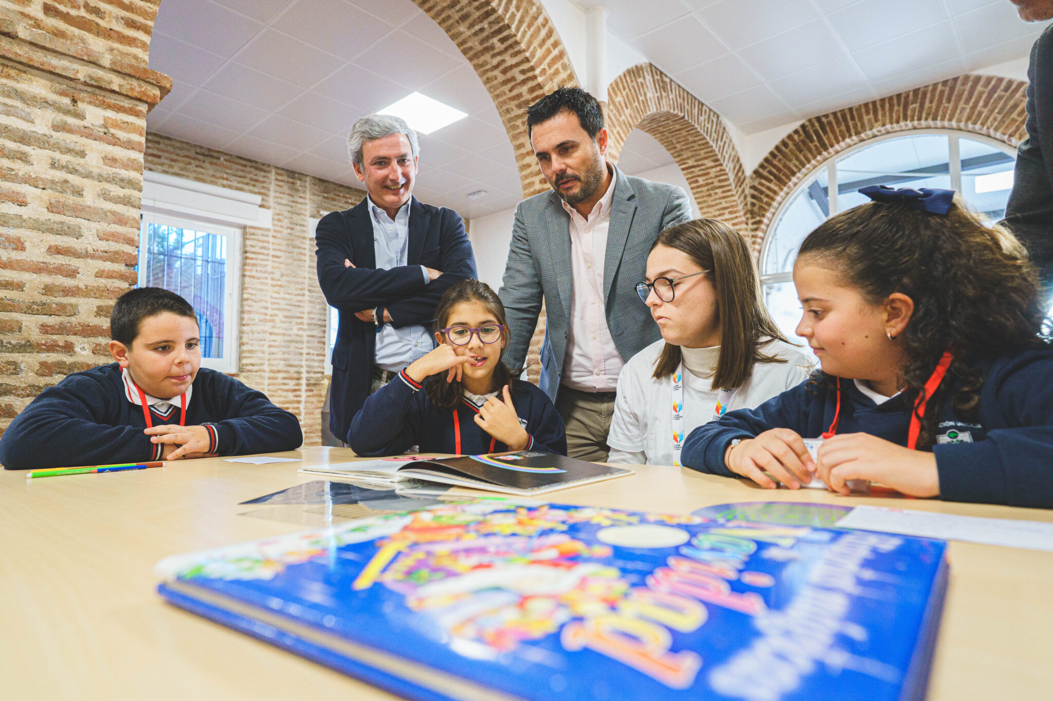 Un centenar de escolares y 90 voluntarios participan en el proyecto ...